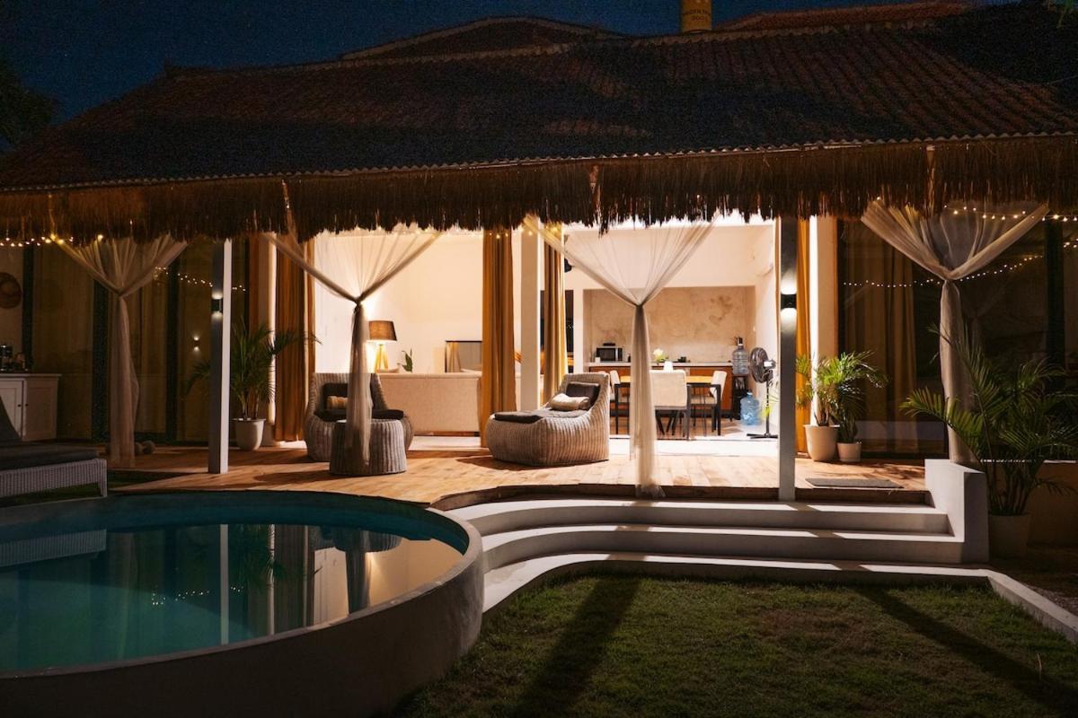 Tropical Oasis Villa Bukit Bali Джимбаран Экстерьер фото